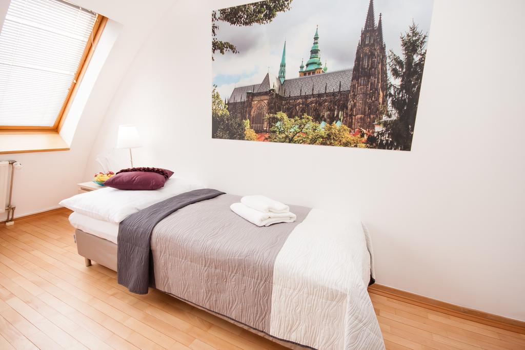 Wenceslas Square Lofts Prag Exteriör bild