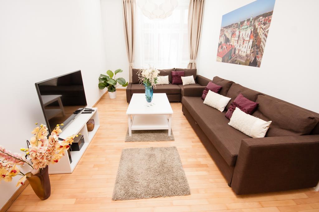 Wenceslas Square Lofts Prag Exteriör bild